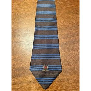 TOMMY HILFIGER - MENS 100% SILK TIE - BLUE/BLACK STRIPES - Logo